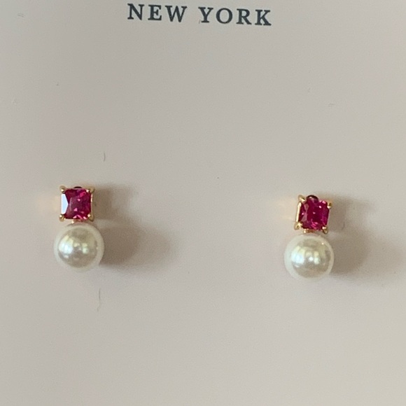 Kate Spade! Pearl Stud Earrings - Picture 6 of 6